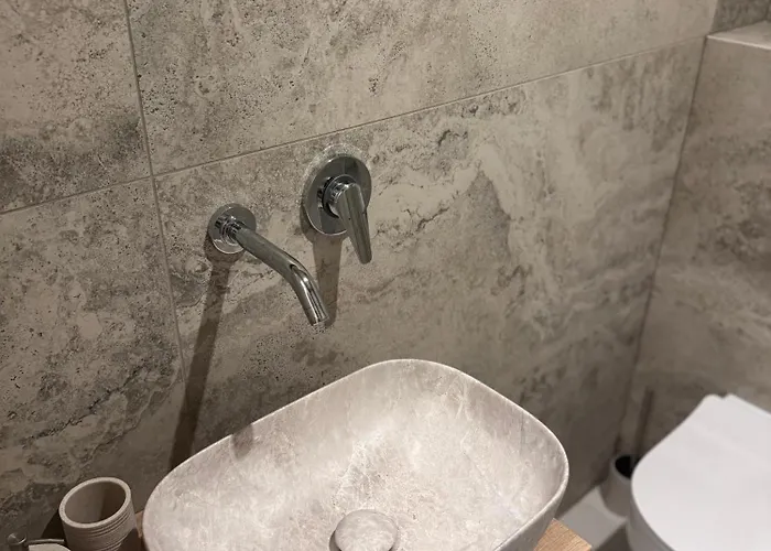 Apartament Dino *