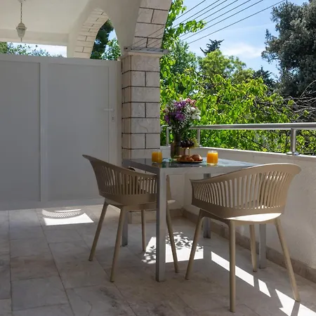 Apartamento Dino Kaštela